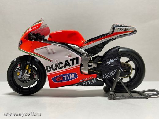  Ducati Desmosedici GP 12/World Championship 2012 (Valentino Rossi 46)