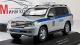 Toyota Land Cruiser 200 "" .