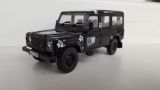 Land Rover Defender Born Free