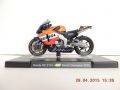 Honda RC 211 V Repsol MotoGP ( V. Rossi - World Champion )