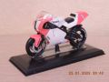 YAMAHA YZR OWEO 500cc MotoGP ( W. Rainey 1 )